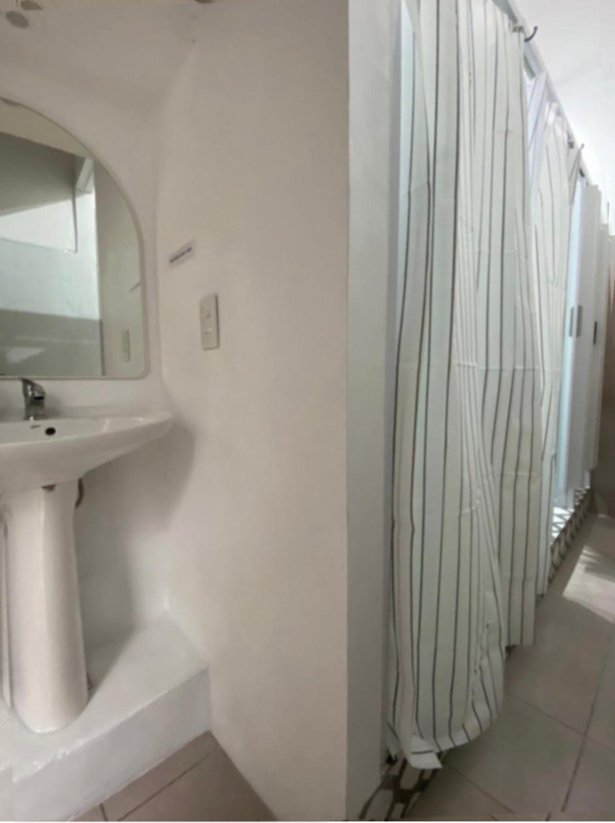Hostel Miraflores Buenos Aires Eksteriør bilde